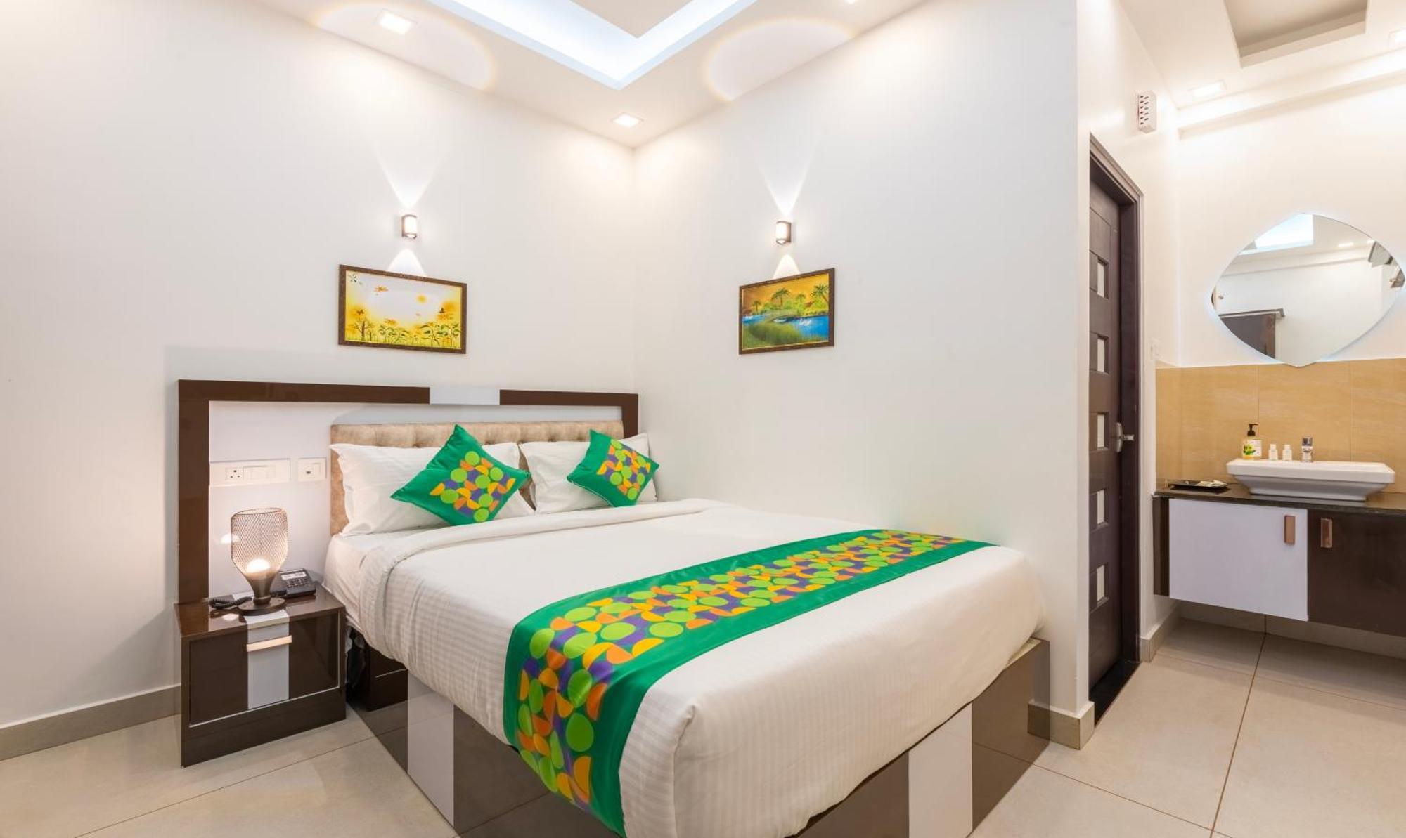 Готель Treebo Premium Cochin Airport, 5 Min From Cochin Airport Kochi Екстер'єр фото